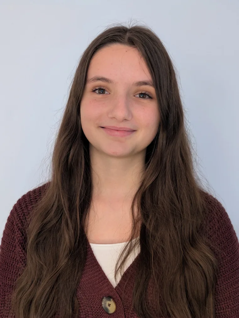 Julia Eckart, Auszubildende bei Schmid & Hackl